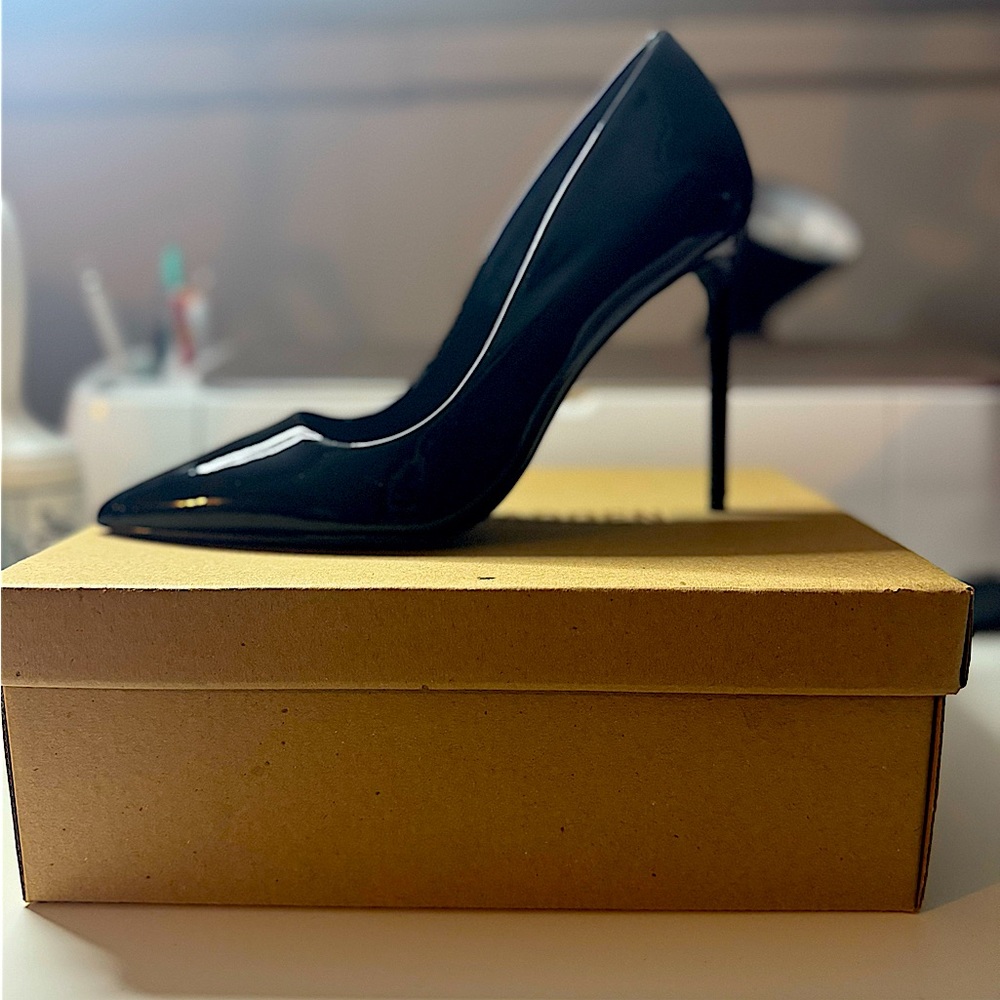 Steve Madden Black Patent Heels